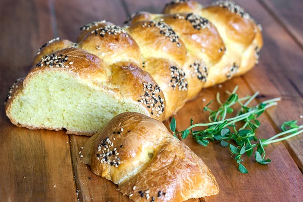 Challah, classic Jewish braided bread recipe | BakingGlory.com #recipe #bread #baking