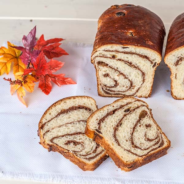 Walnut sweet bread, the best Christmas Romanian recipe