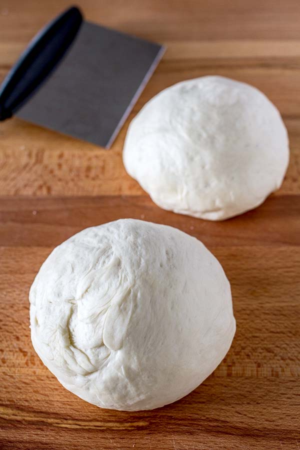 Easiest way of making your own pizza dough
