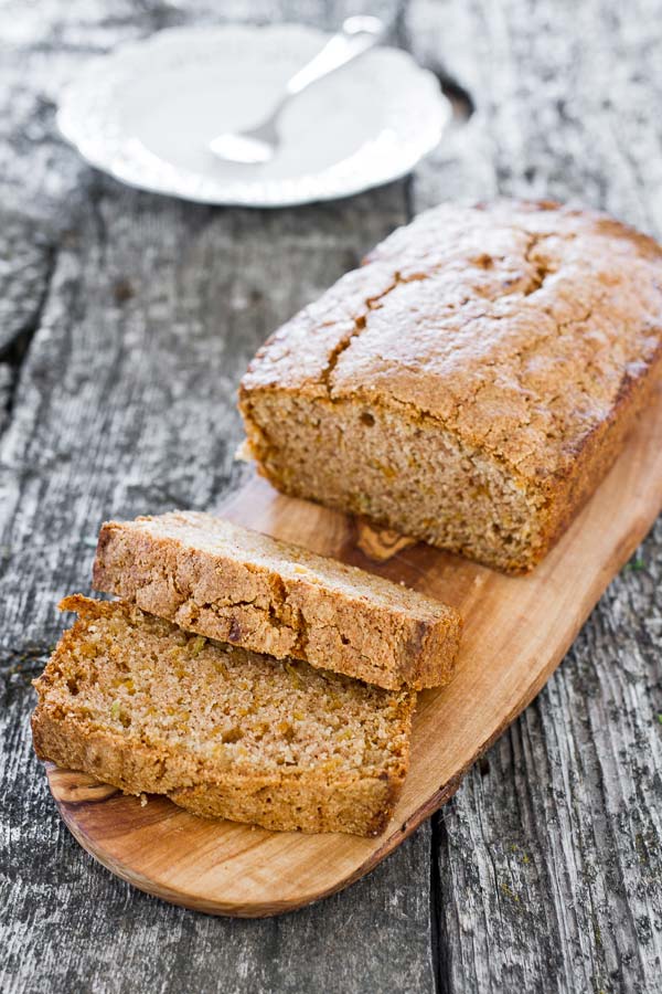 Amazing bread made with zucchini and carrots