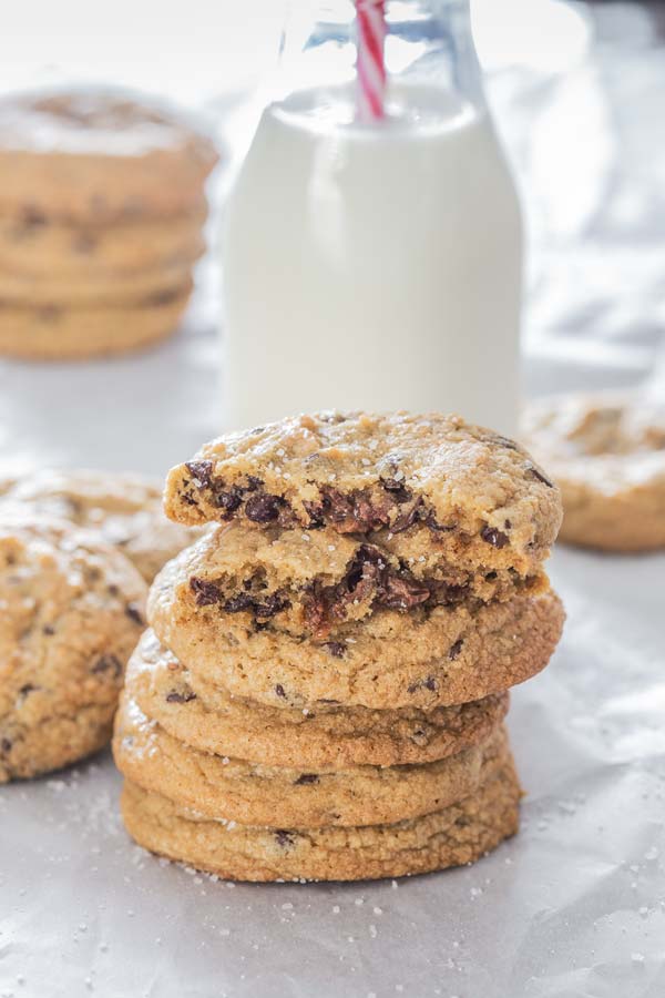 Your regular cookies recipe with a twist, filled with caramel and sprinkled with sea salt